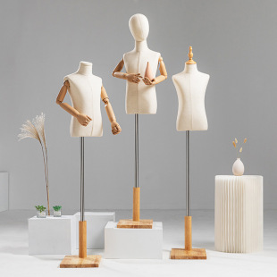 O1CN018xXyZL1nFX81s2xUB_2212945495060-0-cib.310x310.jpg Unisex Kids’ Mannequin - Kids’ Store Window Stand