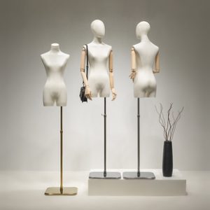 O1CN01CUHIIM1X95kN92pWw_2220254502880-0-cib.310x310.jpg Korean Collarbone Female Mannequin - Half-Length Women’s Store Window Stand