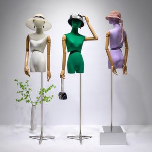 O1CN01DvqCg21nFWzA6S9g3_2212945495060-0-cib.310x310.jpg High-End Colored Female Mannequin - Women’s Store Window Stand