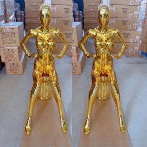 O1CN01O094RB1eBYzy9PAEH_2215866743833-0-cib.310x310.jpg High-End Unisex Sitting Mannequin - Wedding Dress Store Window Prop