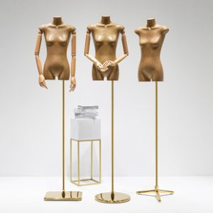O1CN01Opk4Lc1oWleD5Cvci_2213992875233-0-cib.310x310.jpg High-End Korean Retro Kraft Paper Flat Mannequin - Clothing Store Window Stand