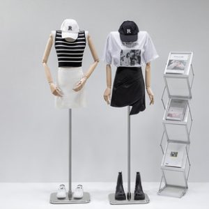 O1CN01UPlt0j1oWleD5QxV9_2213992875233-0-cib.310x310.jpg Internet Celebrity Flat-Shoulder Female Mannequin - Clothing Store Window Stand (Right-Angle/Wide Shoulders)