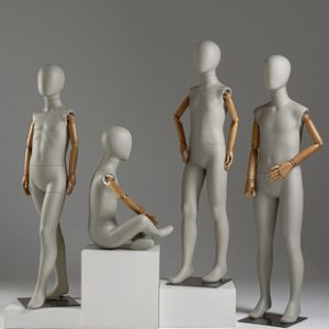 O1CN01Wn7MYN1nonbwA4B3n_2218826365137-0-cib.310x310.jpg Unisex Kids’ Mannequin Set (S/M/L) - Kids’ Store Window Stand