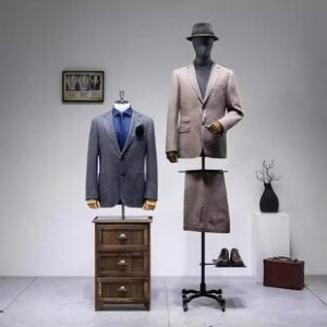 O1CN01groDNq1nFX7YurNyr_2212945495060-0-cib.310x310.jpg Half-Length Male Mannequin - Men’s Store Stand (Suits/Dresses)