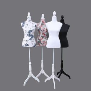O1CN01lHERde1eBZ6TSQZMd_2215866743833-0-cib.310x310.jpg Wholesale Foam-Cloth Female Mannequin - Half-Length Printed Linen Store Prop (Needle-Insertable)