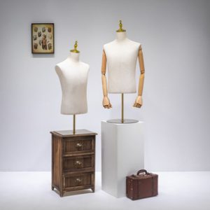 O1CN01rf107F1nFX80K5oVb_2212945495060-0-cib.310x310.jpg Half-Length Male Mannequin - Men’s Store Stand (Suits/Dresses)