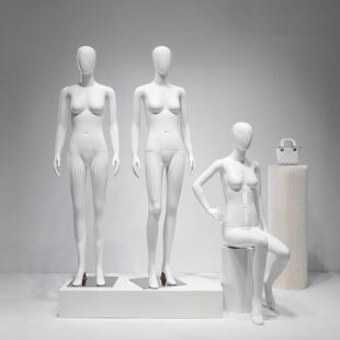 O1CN01wQmuCR1nFX82NDxmm_2212945495060-0-cib.310x310.jpg High-End Bright White Female Mannequin - Women’s Store Window Stand