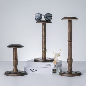 Retro Solid Wood Hat Rack - Clothing Store Hat Storage Prop