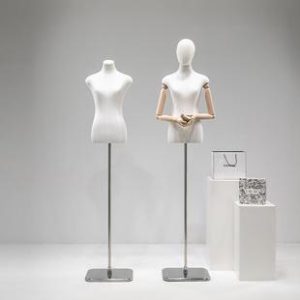 O1CN01xbRMfl1nFX80uVP7Q_2212945495060-0-cib.310x310.jpg Korean Horn-Shoulder Female Mannequin - Women’s Store Window Rack